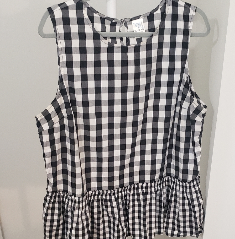 Peplum Black & White Tank- Classic Look